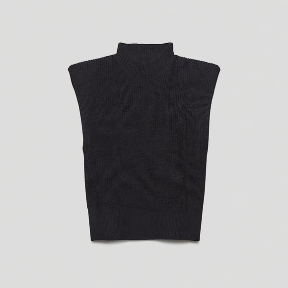 Aritzia Babaton Hazlitt Sweater Vest in Black - Size X-Small - Picture 5 of 7